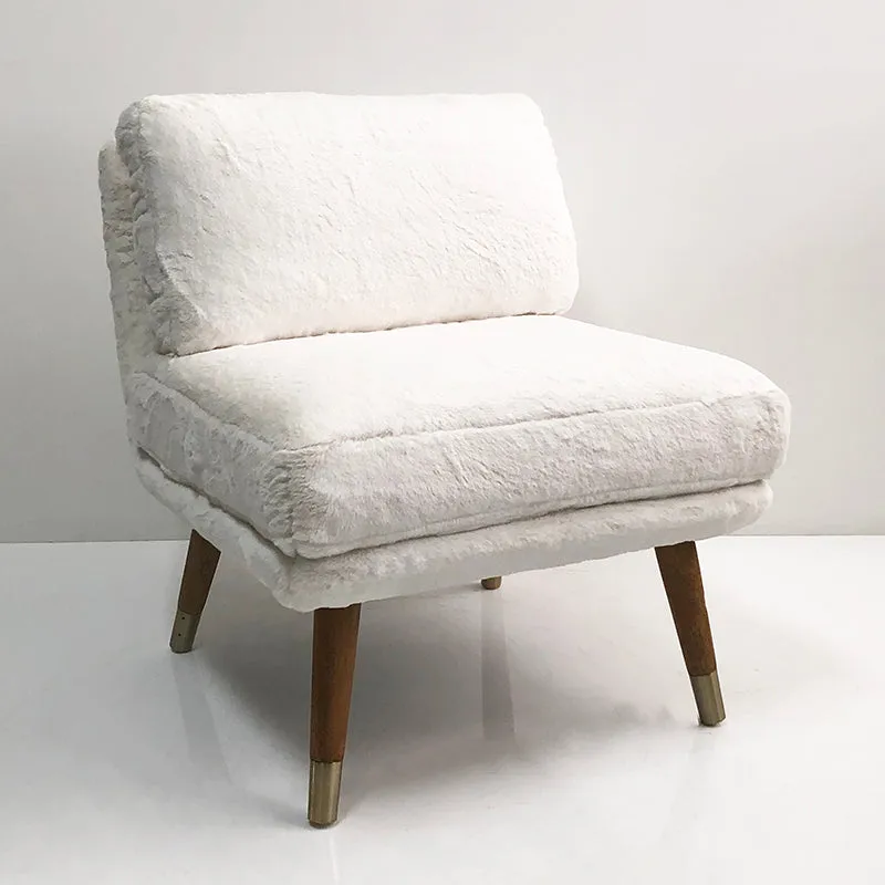 Amira Chair