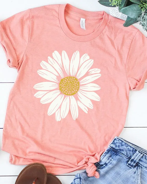 Daisy graphic tee