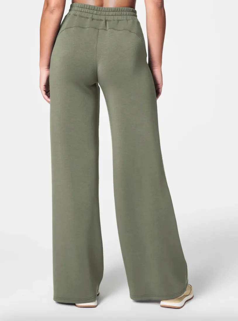 Spanx Airessential Wide Leg Pant Clover