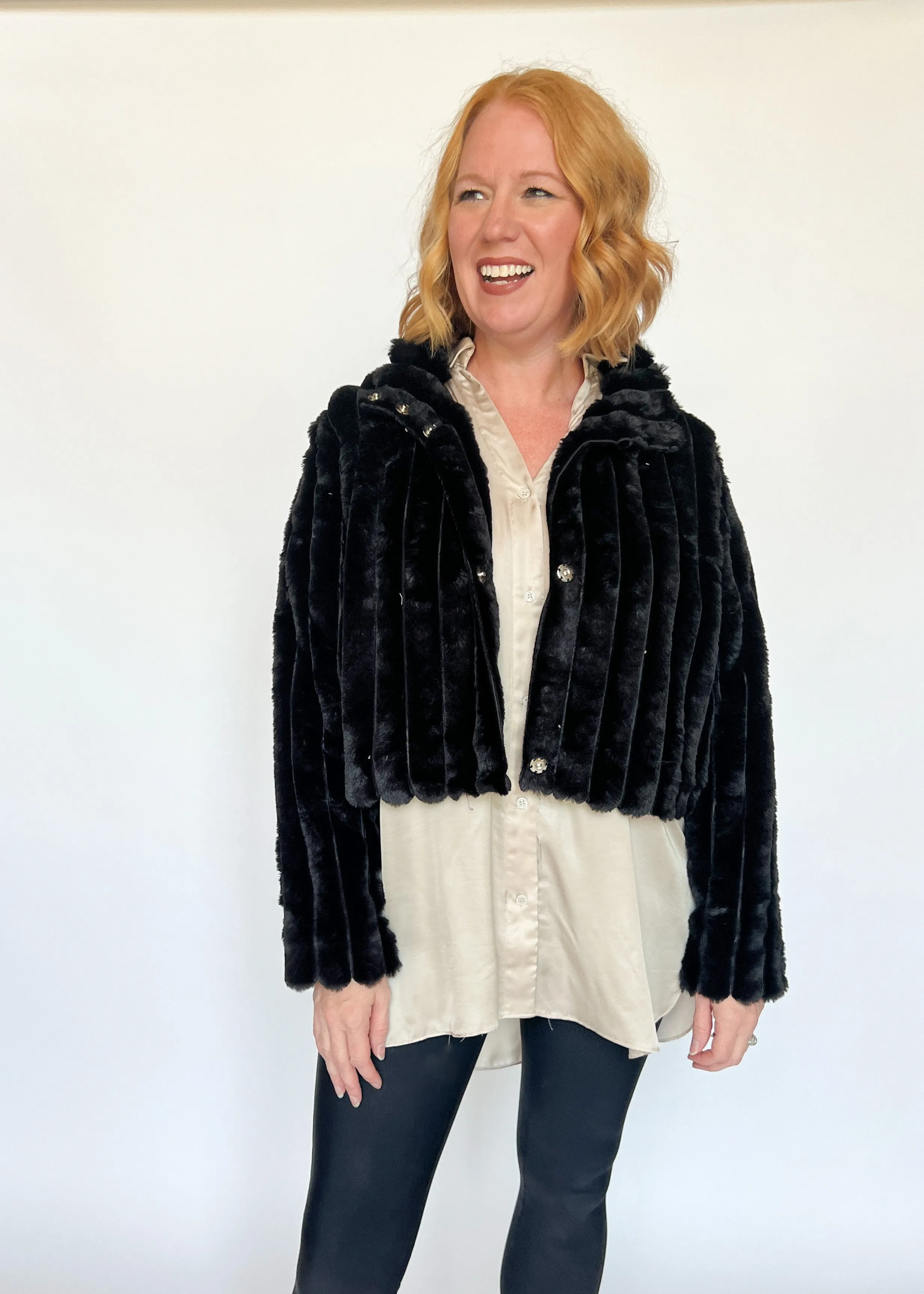 Stepping Out Crop Faux Fur Jacket - Black